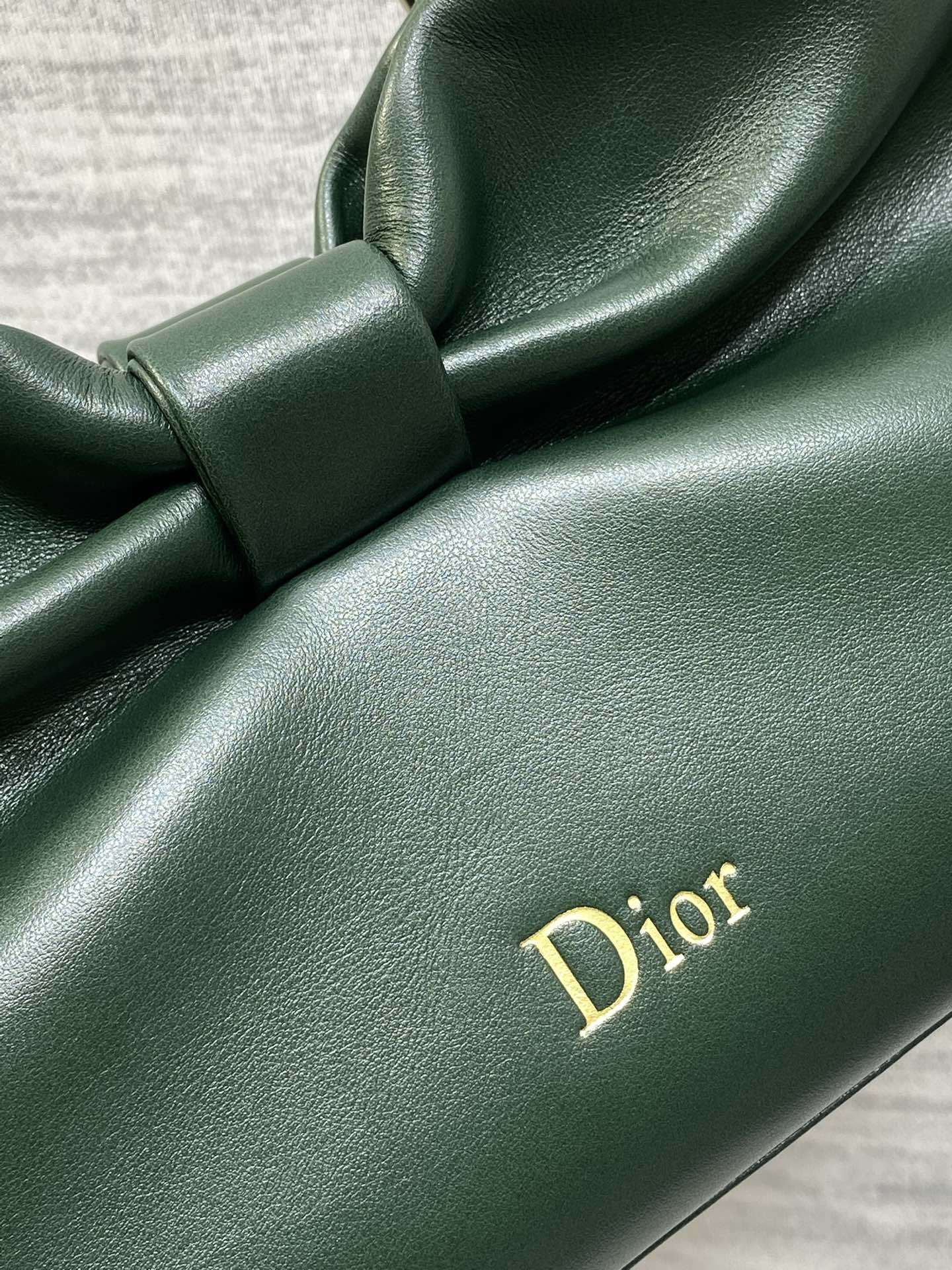 Medium Bow Bag