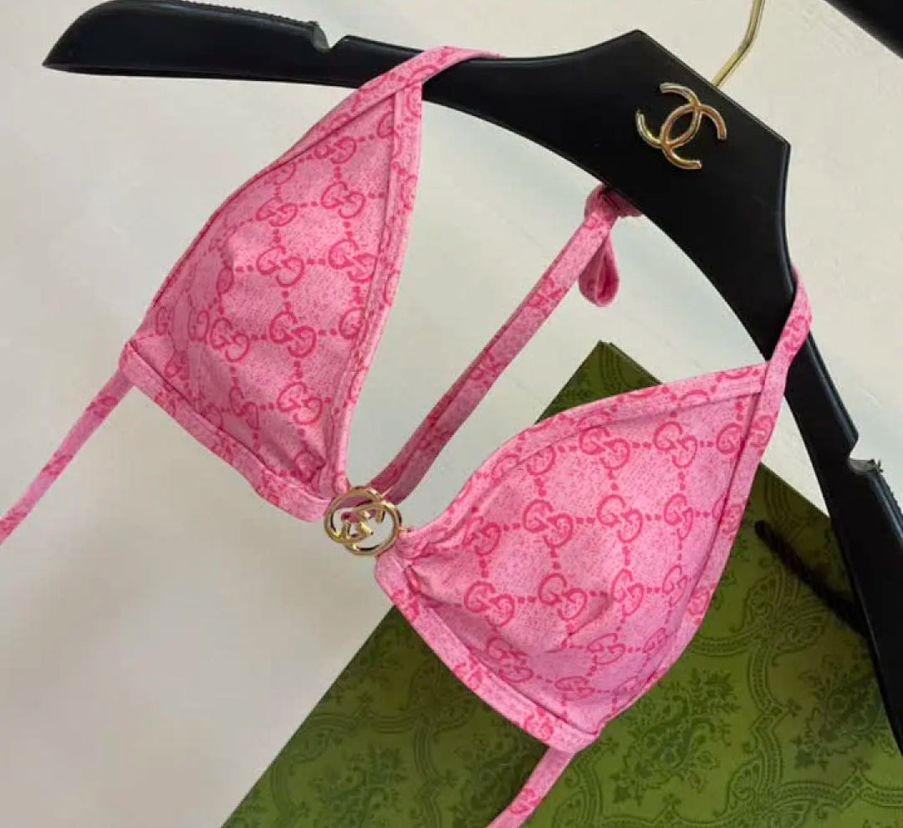 Logo Bikini