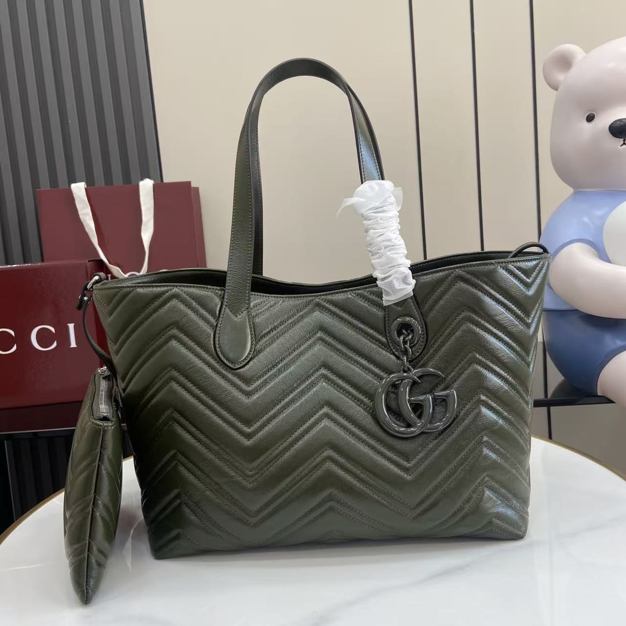 GG Tote