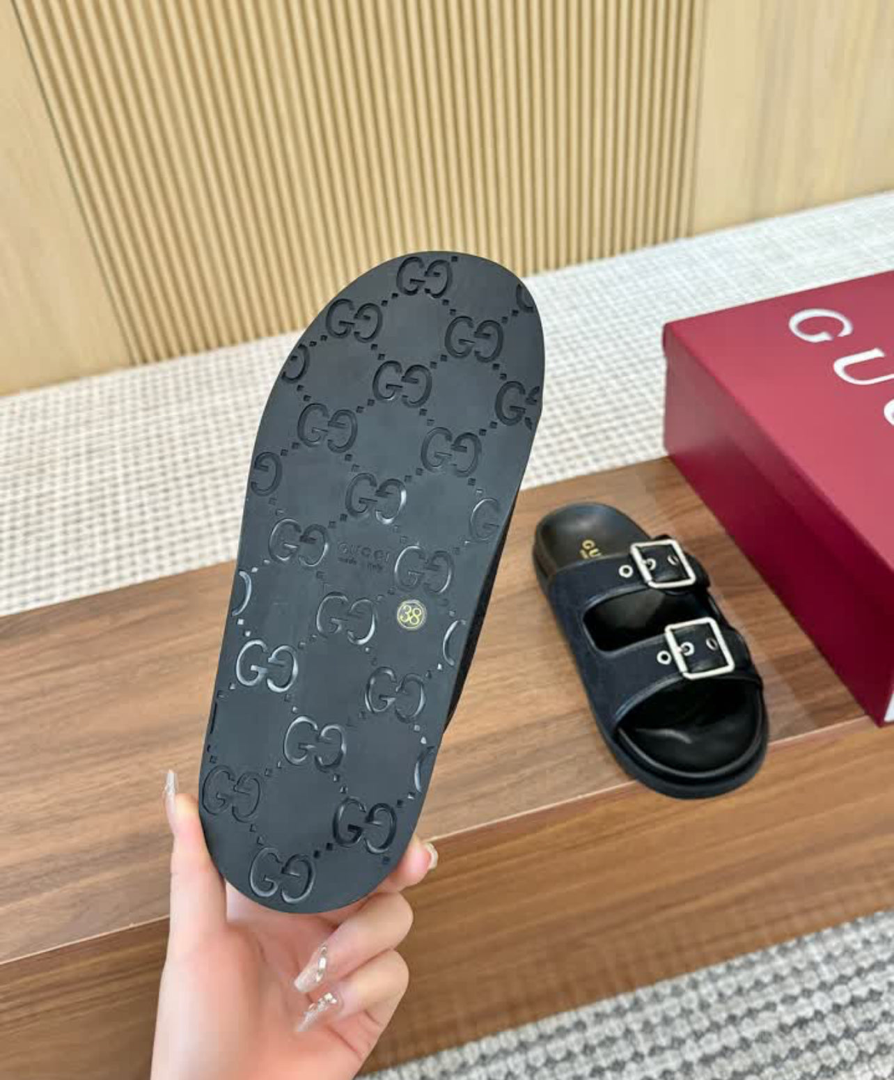GG Sandals