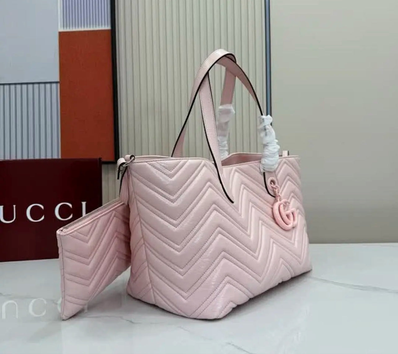GG Tote