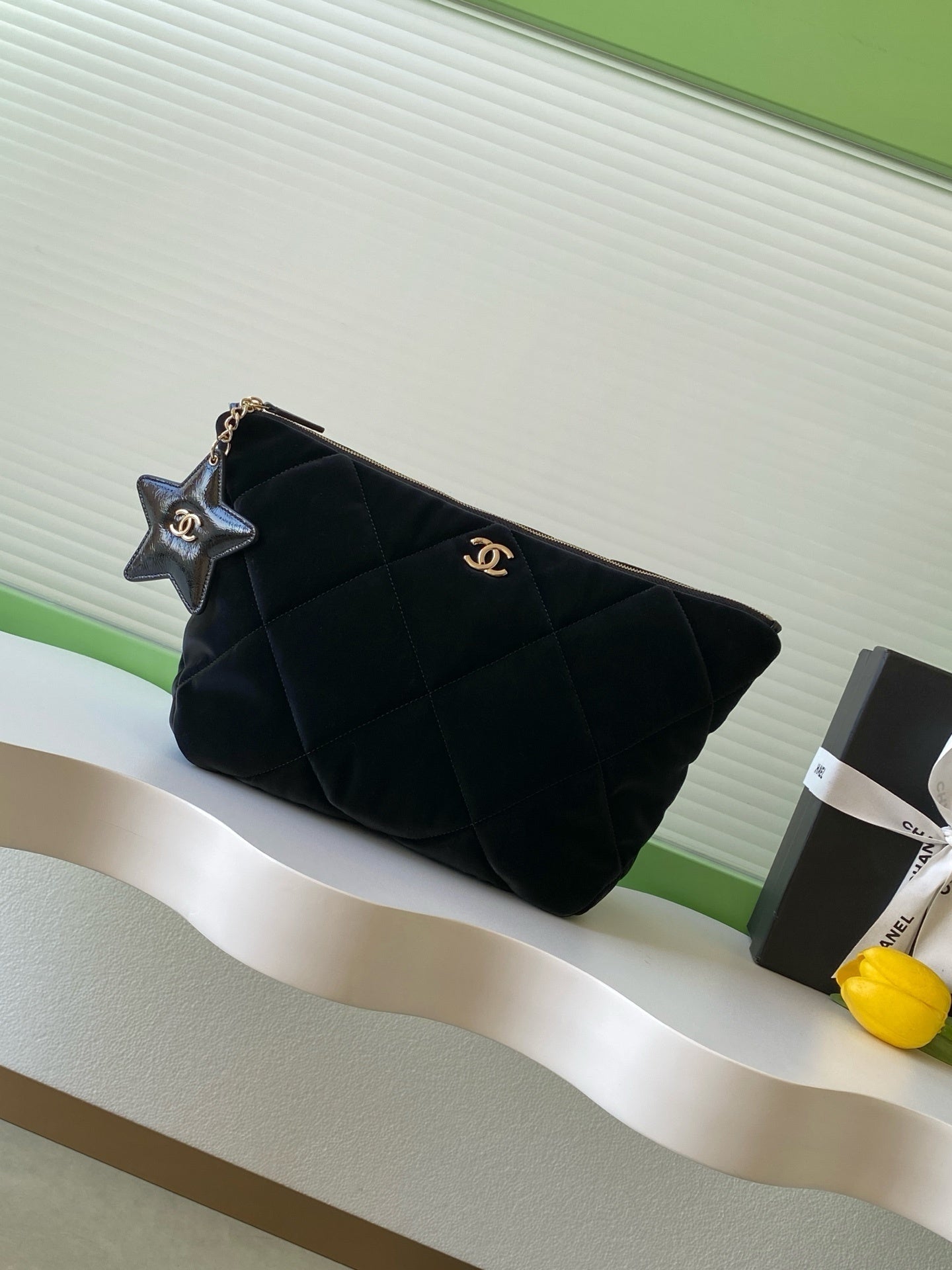Zipped Pouch Large