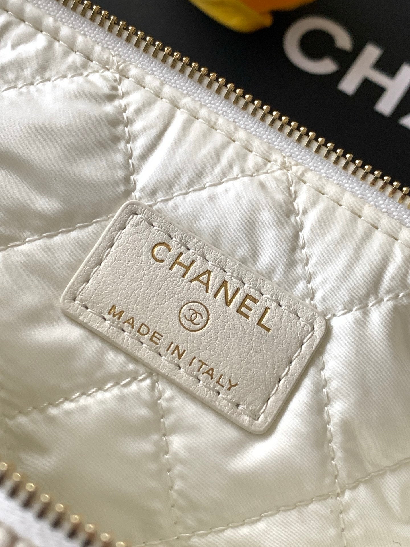 CC Pouch Medium
