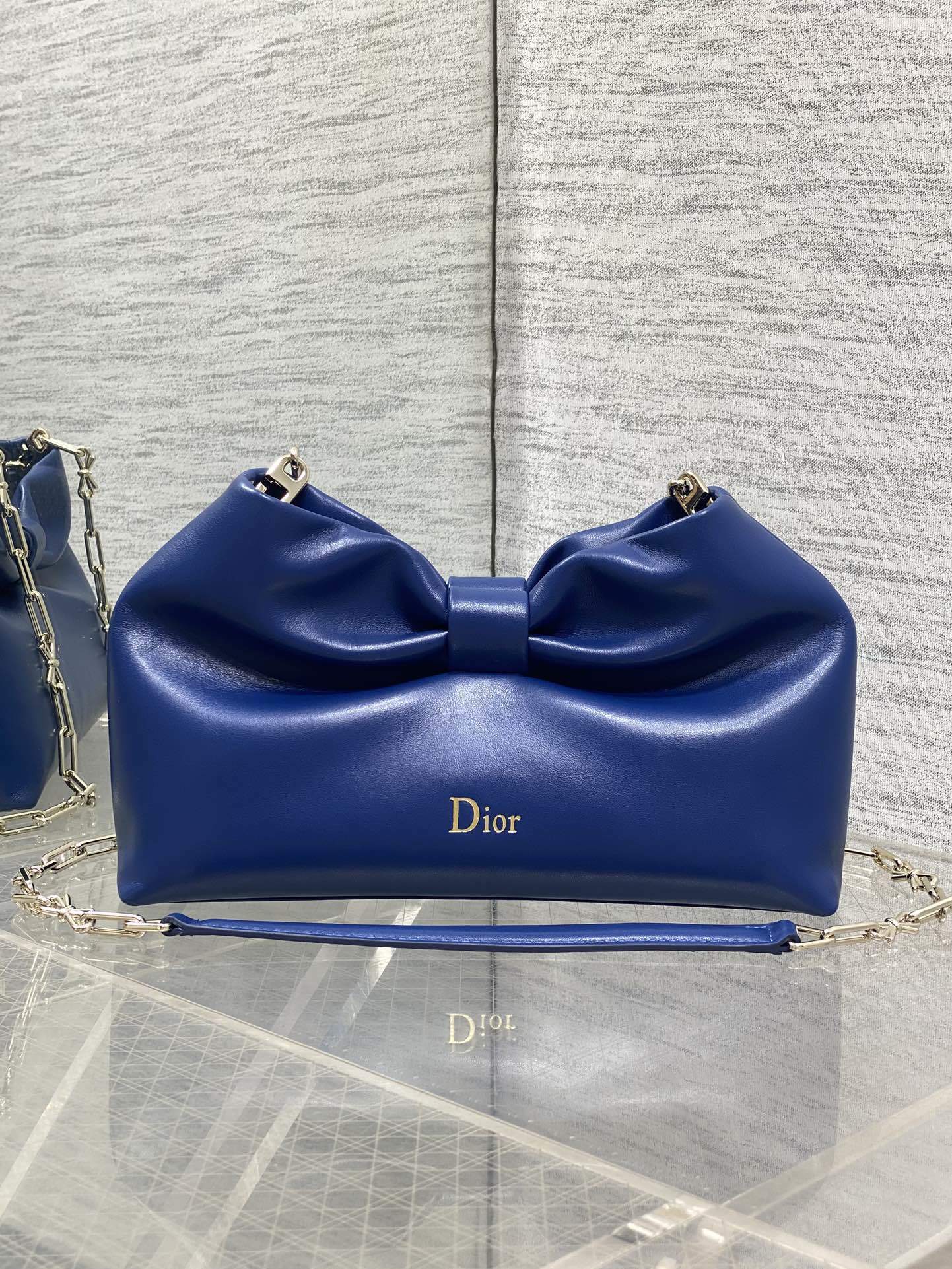 Medium Bow Bag