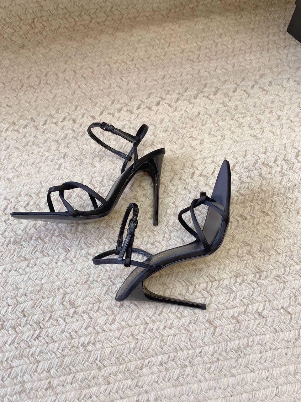 Clara Sandals