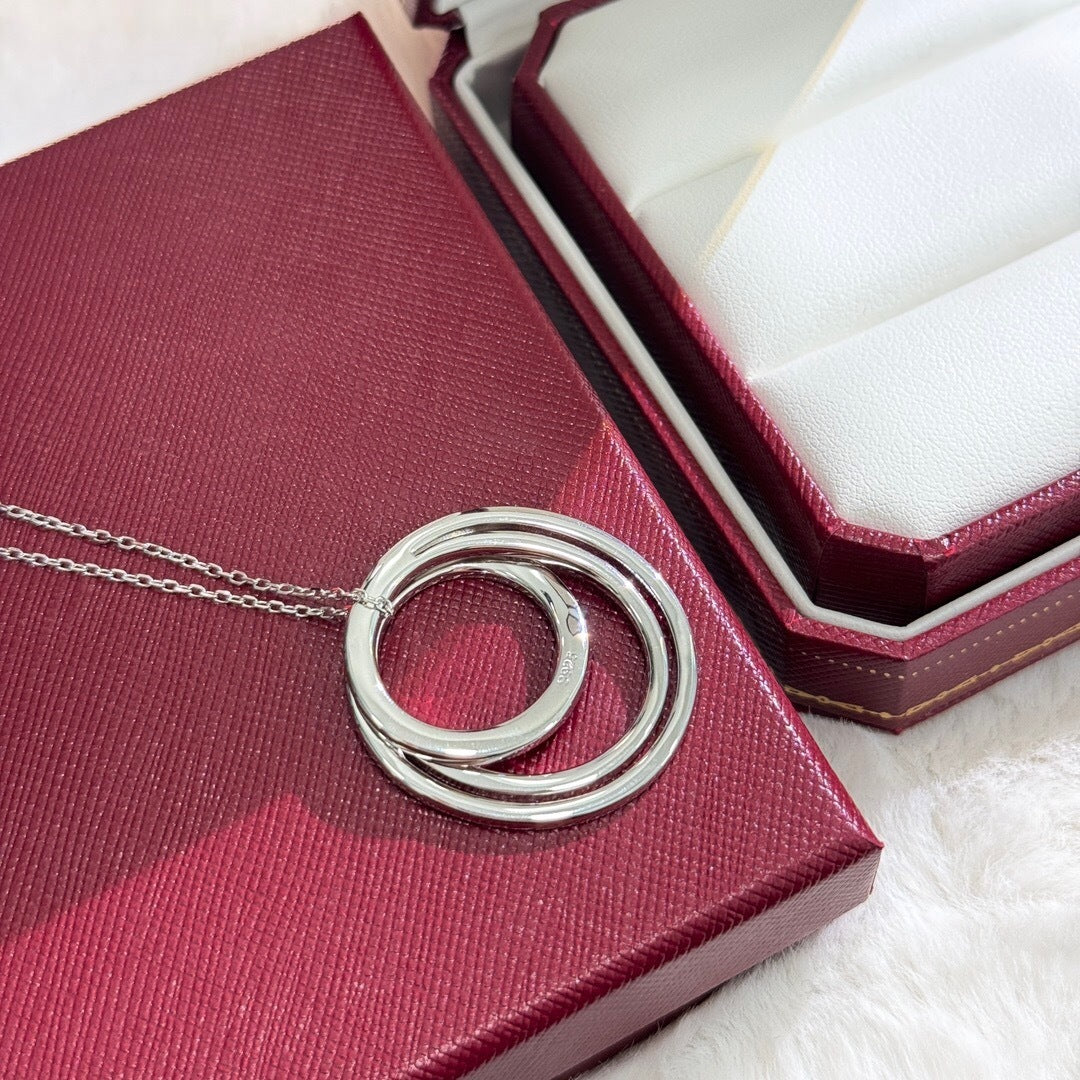 Etincelle Necklace
