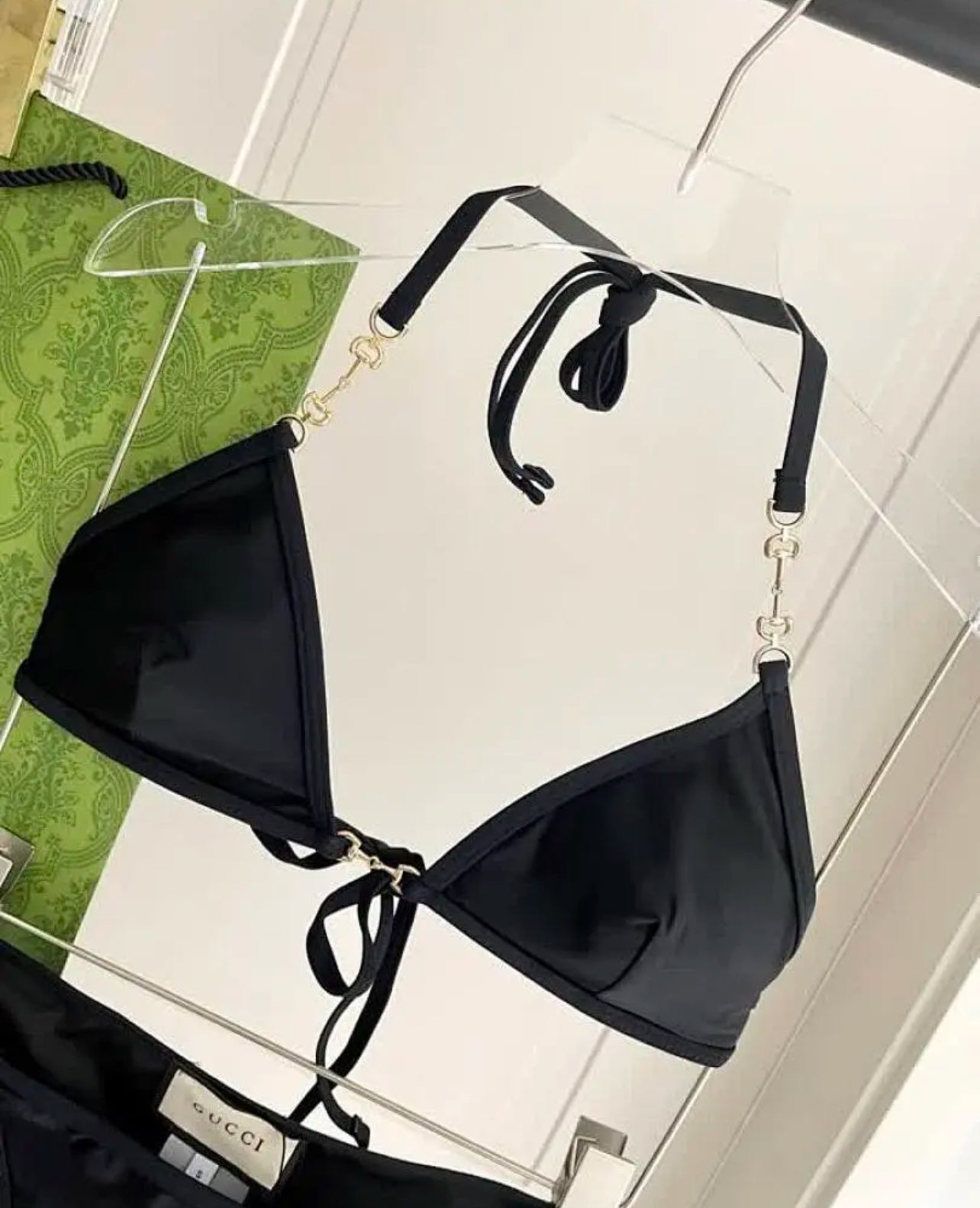 Logo Bikini