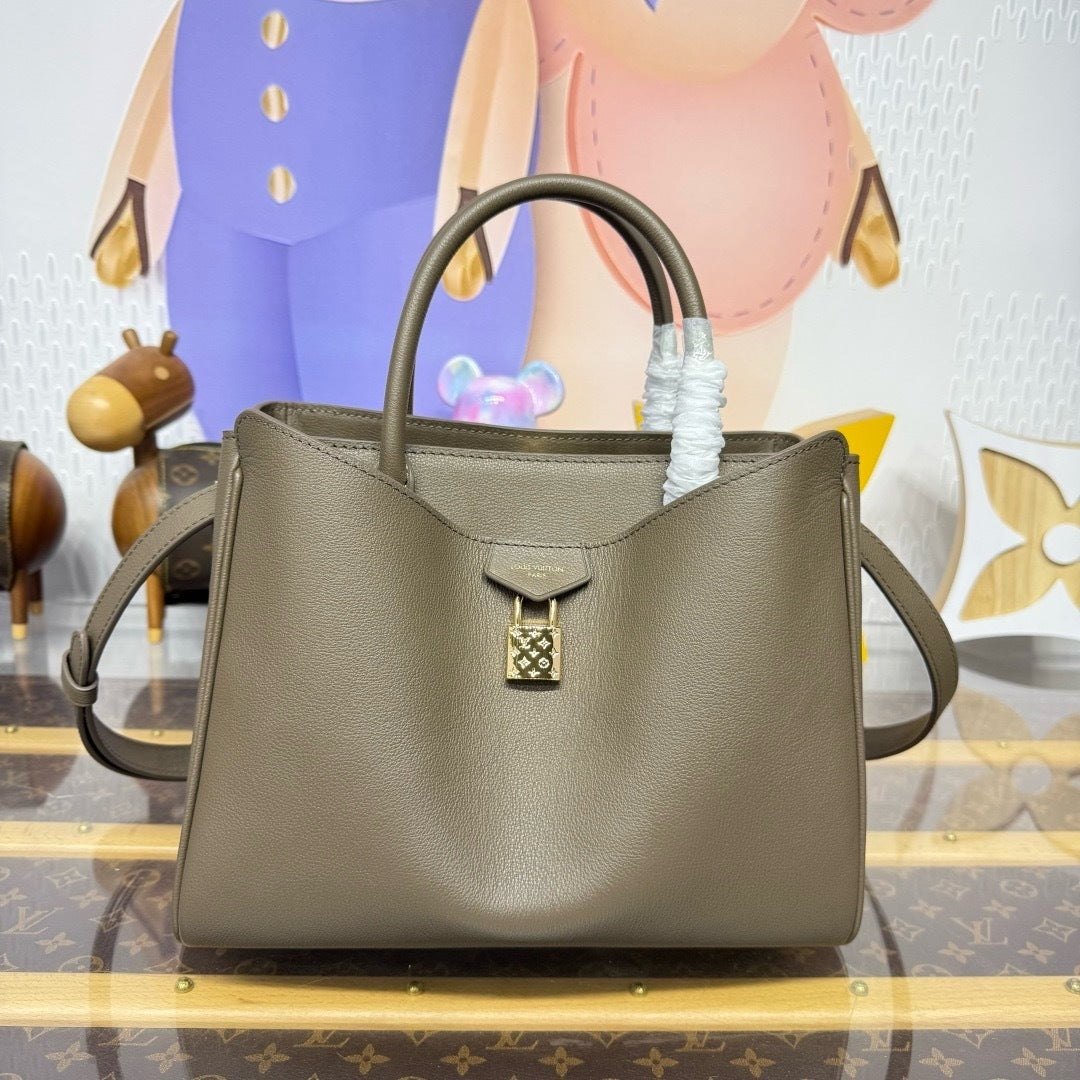 Vendome Tote