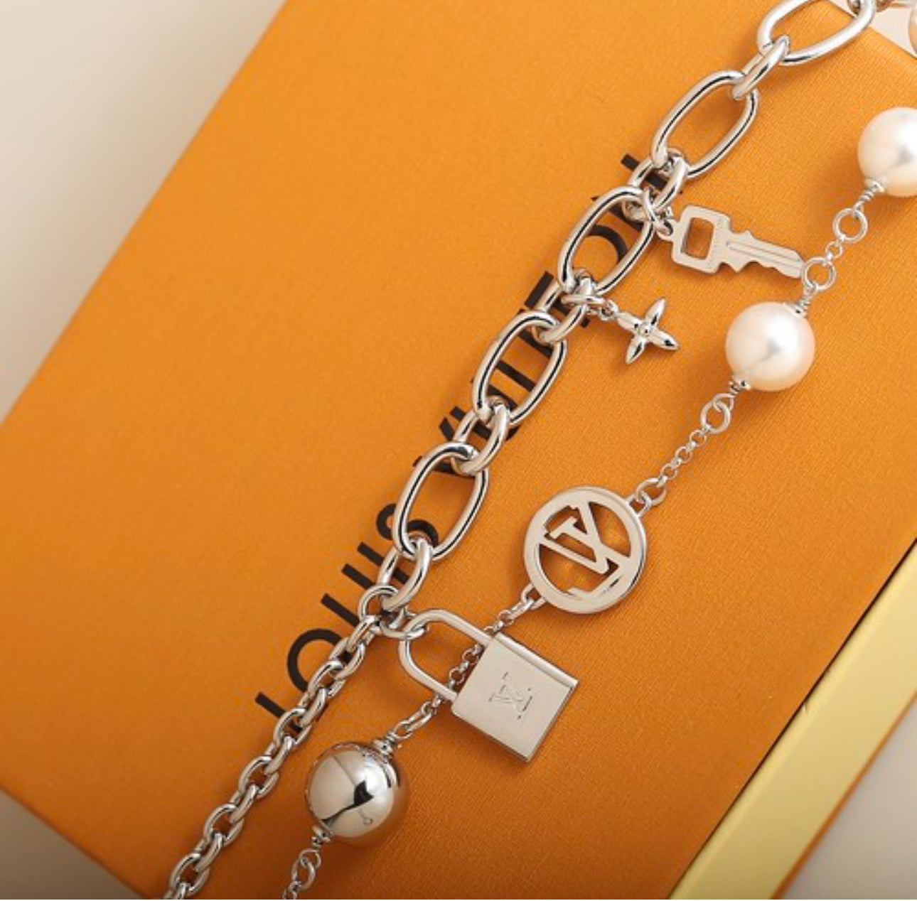 Logo Bracelet