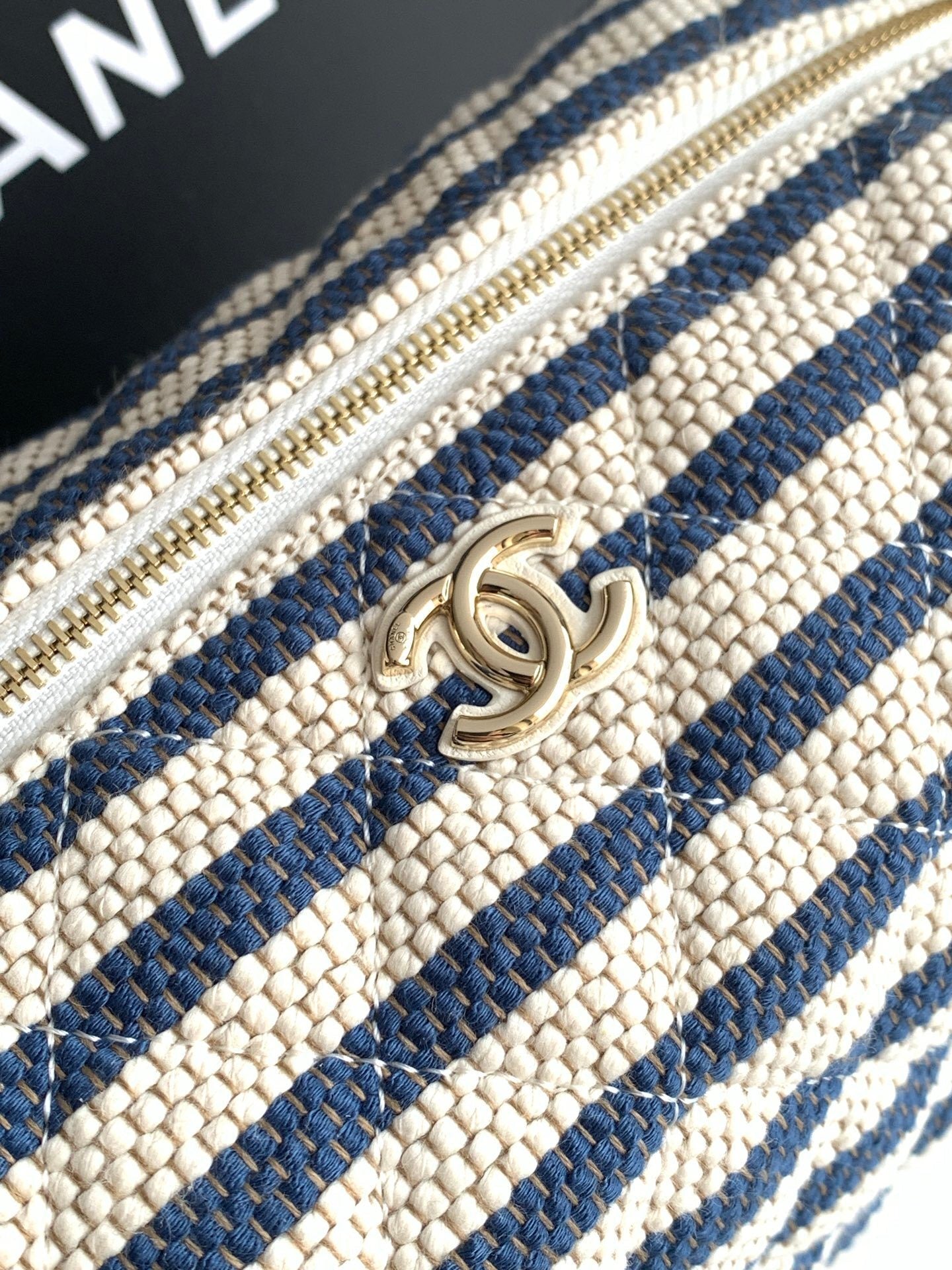 CC Pouch