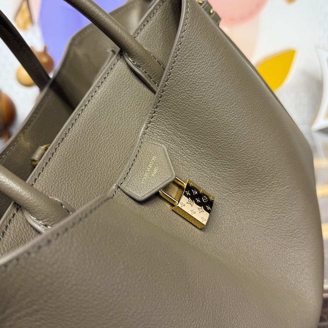 Vendome Tote
