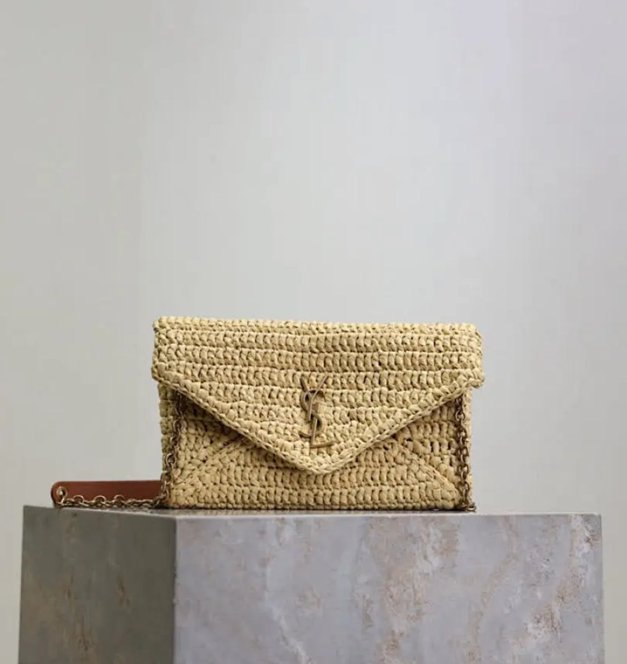 Cassandre Raffia Bag