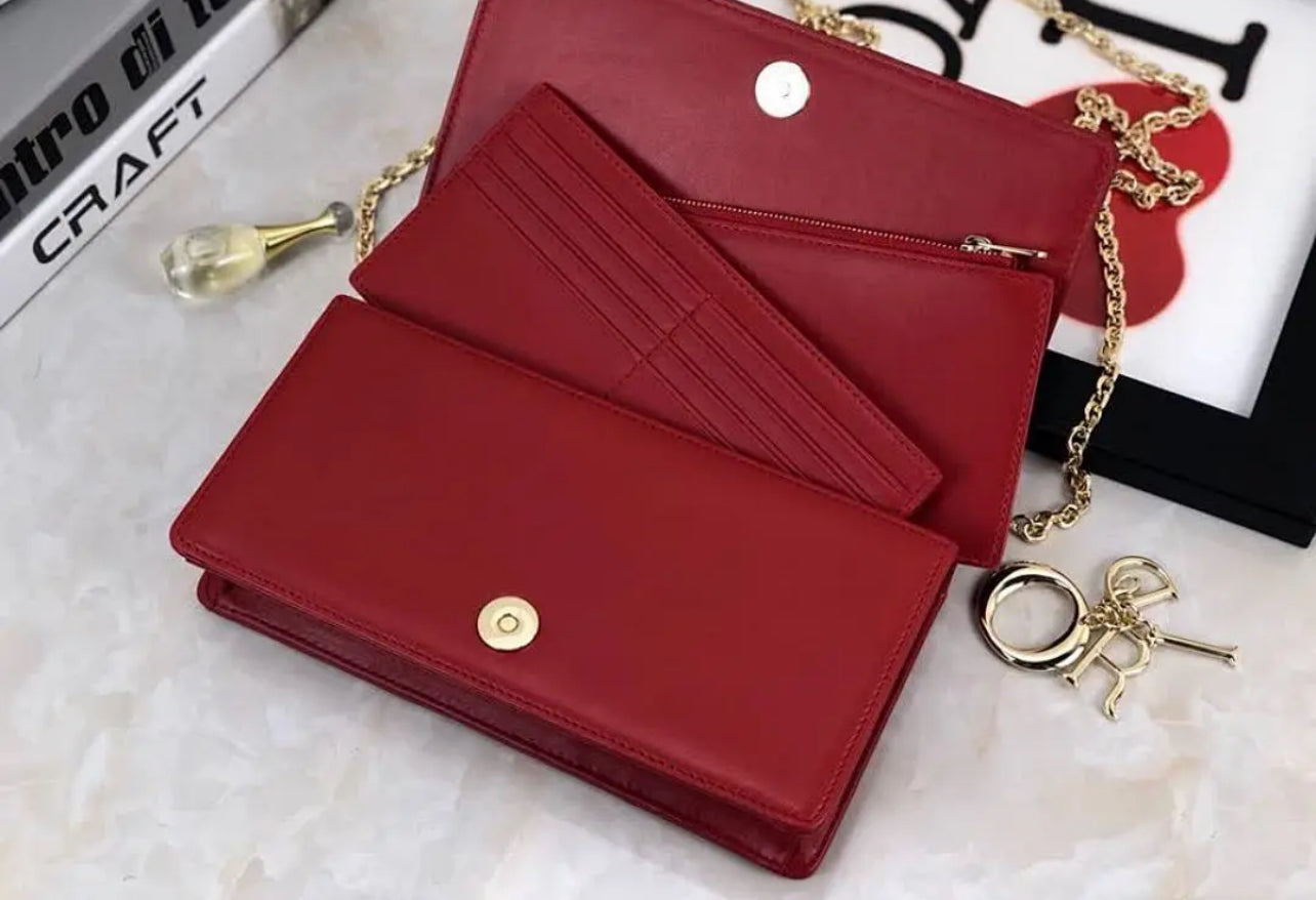 Lady D Clutch