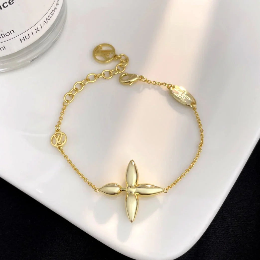 Logo Bracelet
