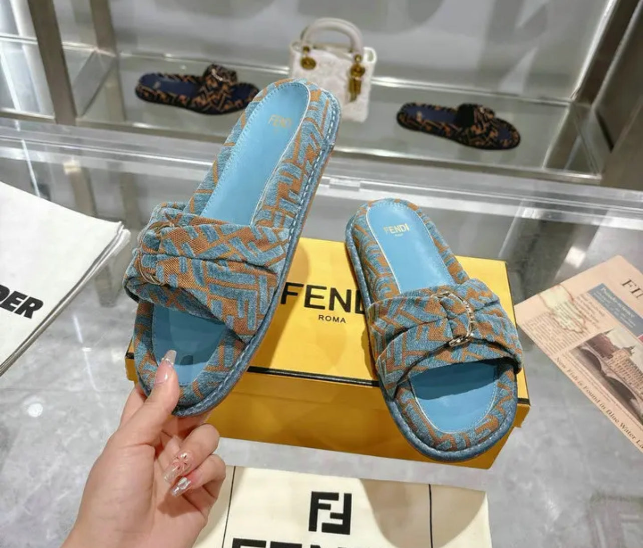 Feel Sandals