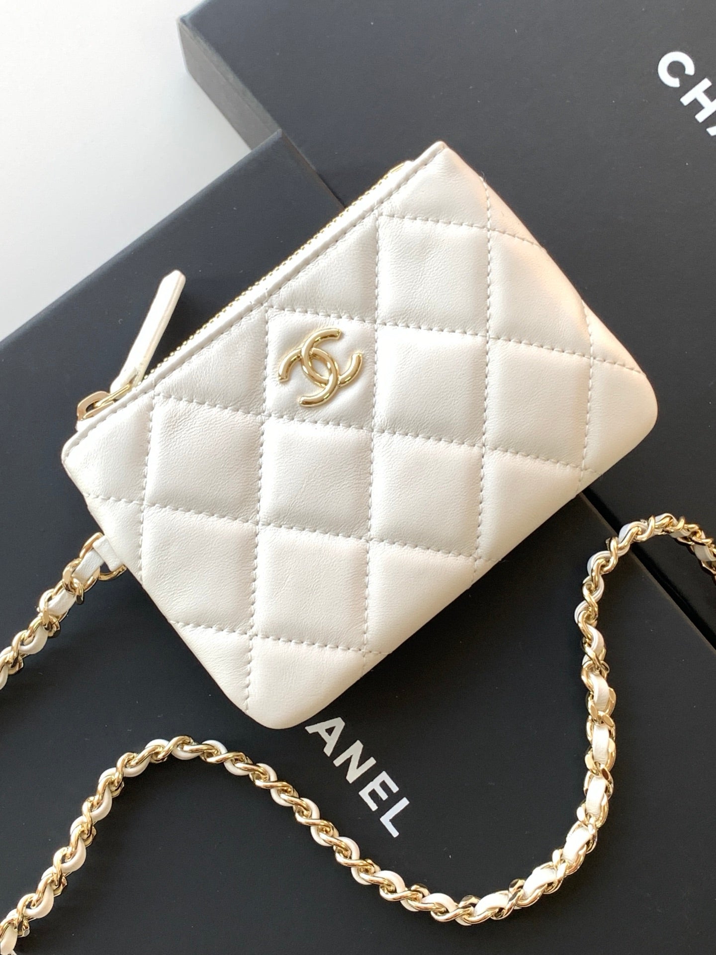Moon Bag