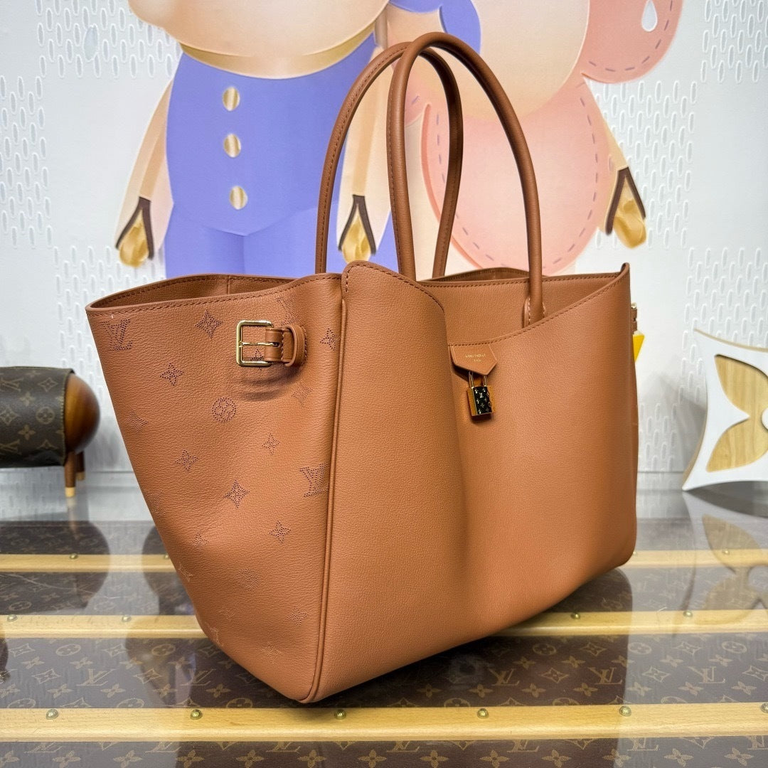 Vendome Tote