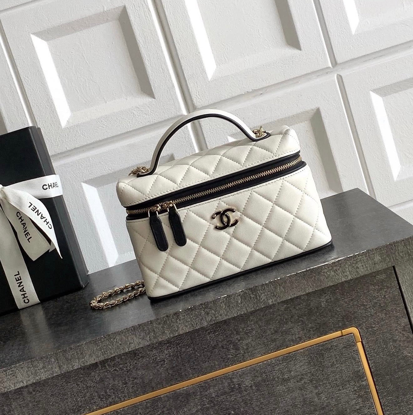 Trendy Vanity