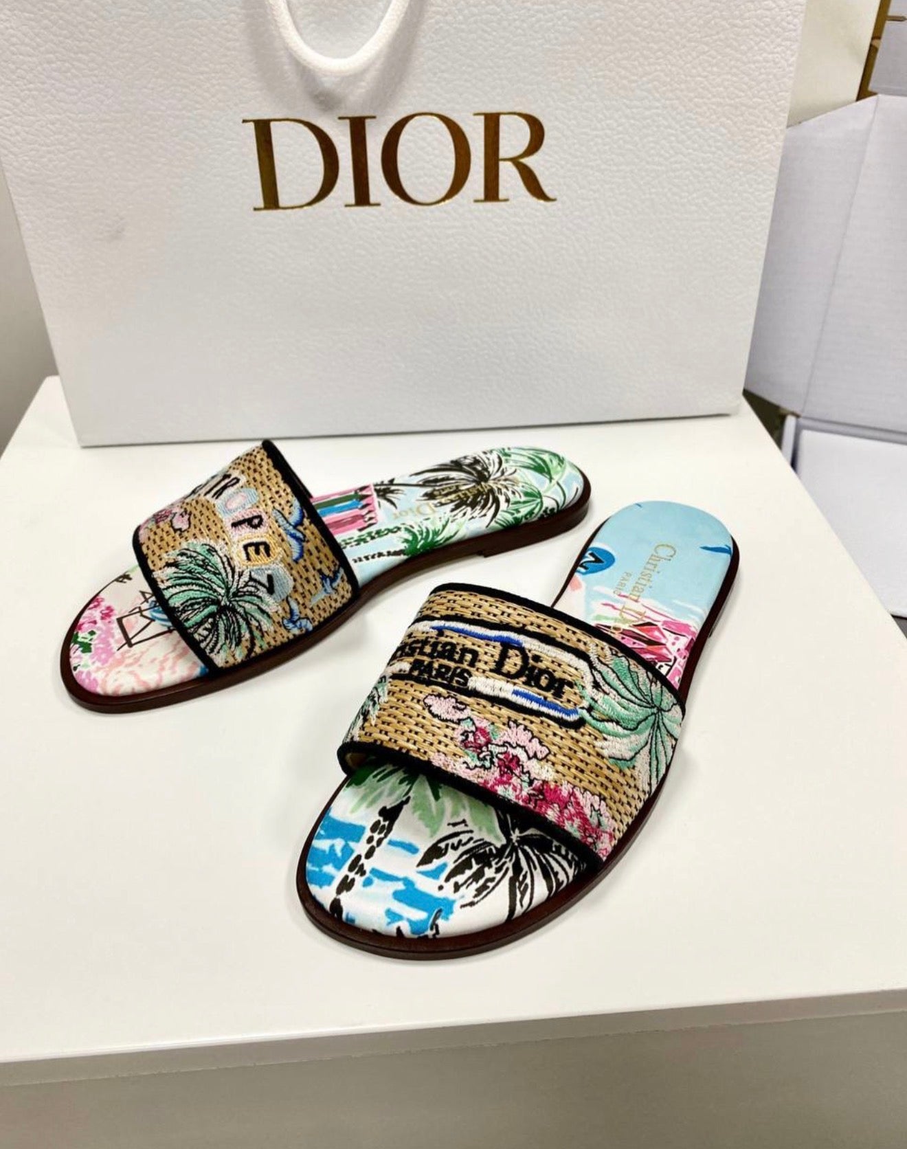 Dway Slides