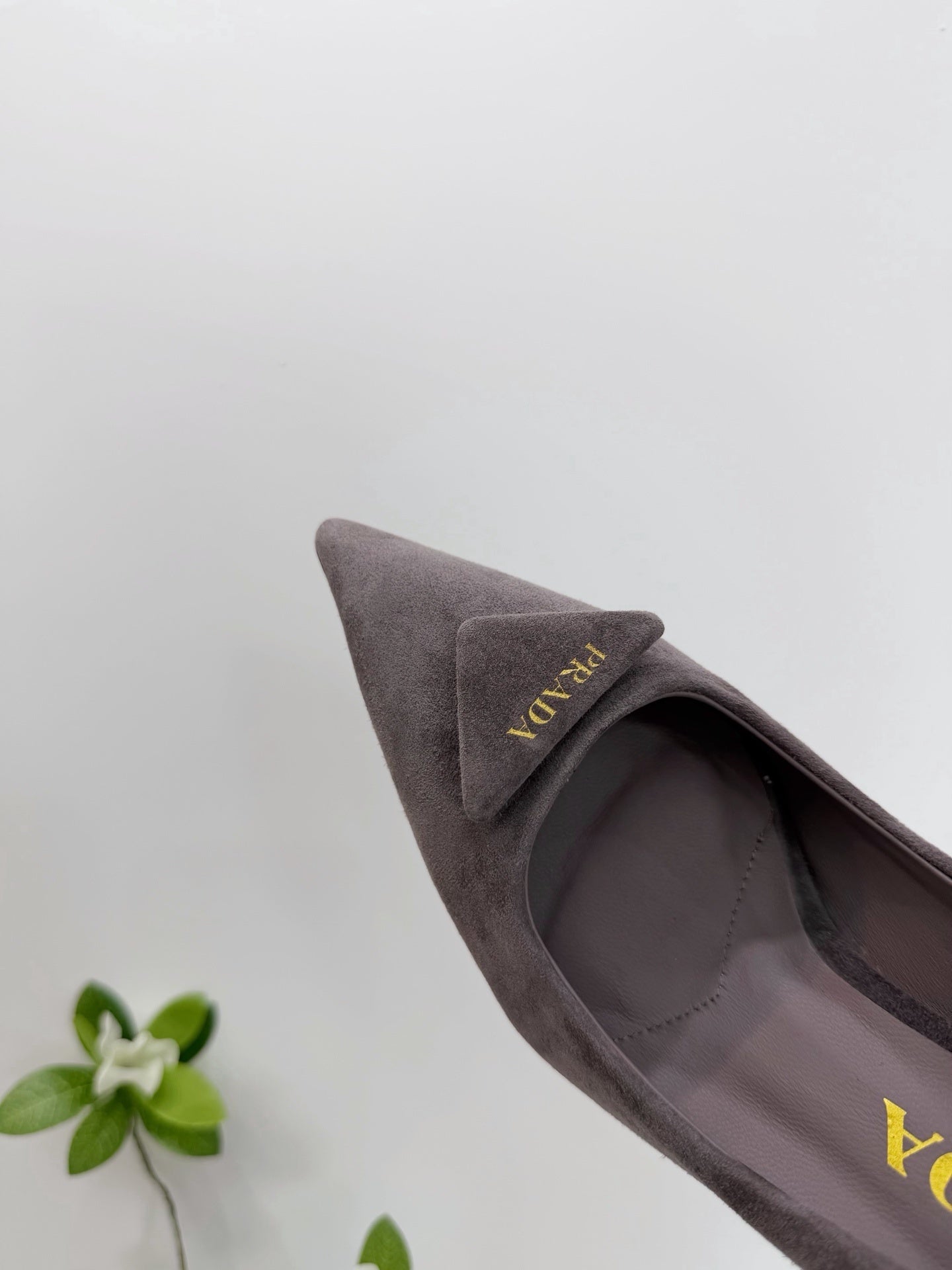 Suede Pumps