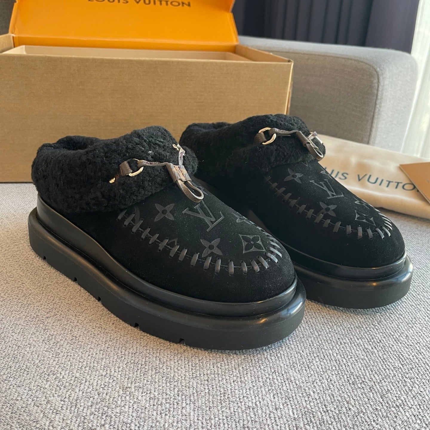 Cortina Mules