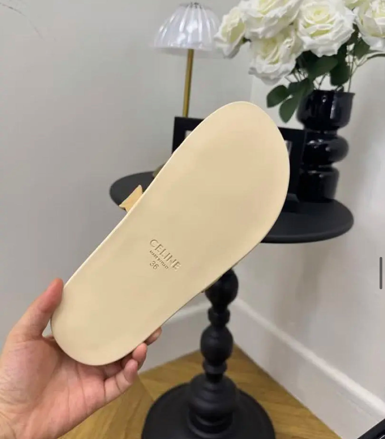 Triomphe Sandals