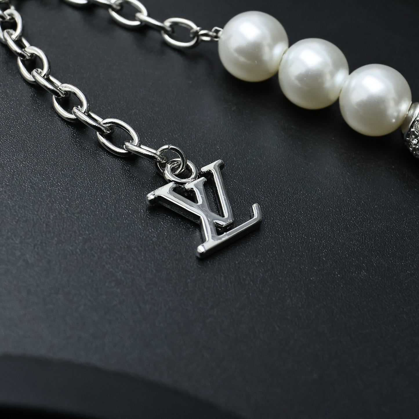 Pearl Set