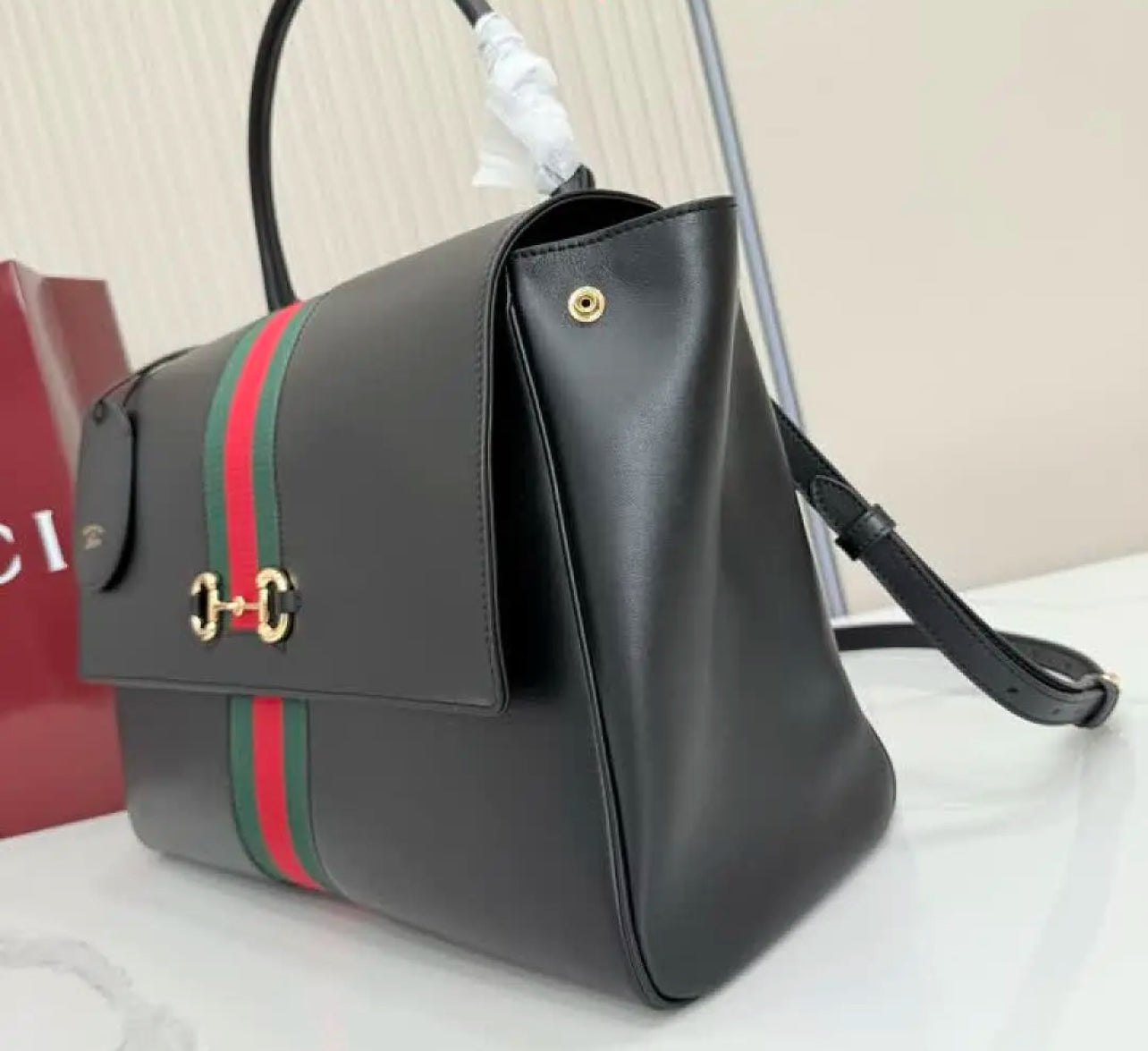 Paparazzo Top Handle