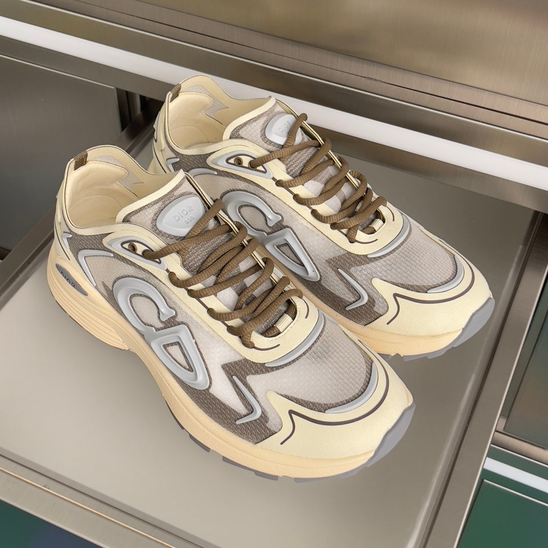 B30 Trainers