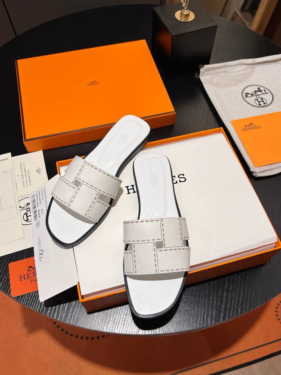 Idioma Sandals