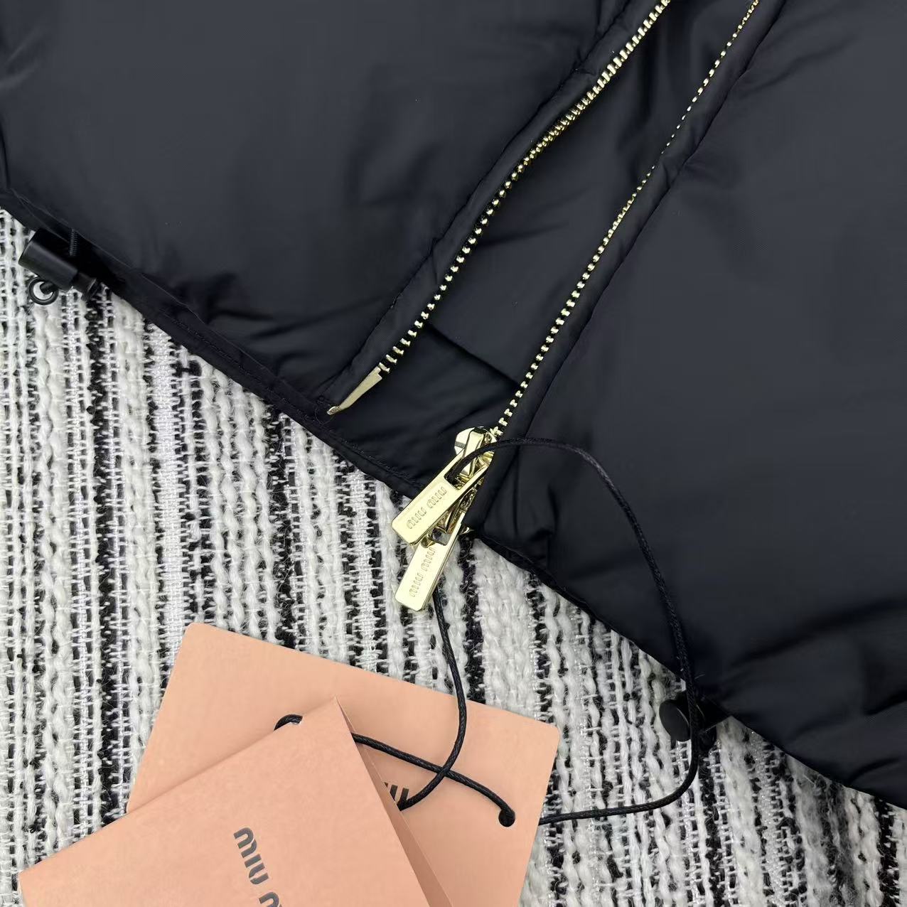 Logo Jacket