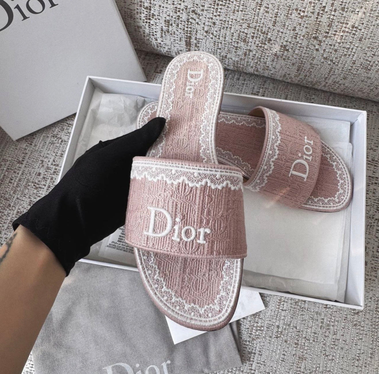 Dway Mules