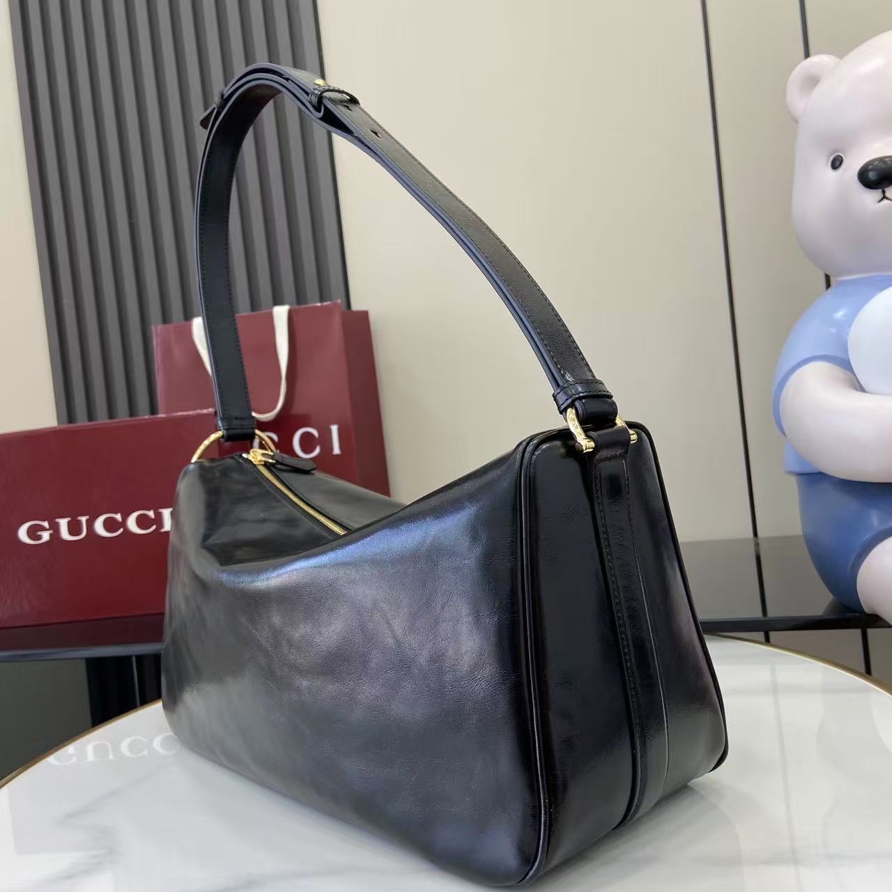 Half Horsebit Bag