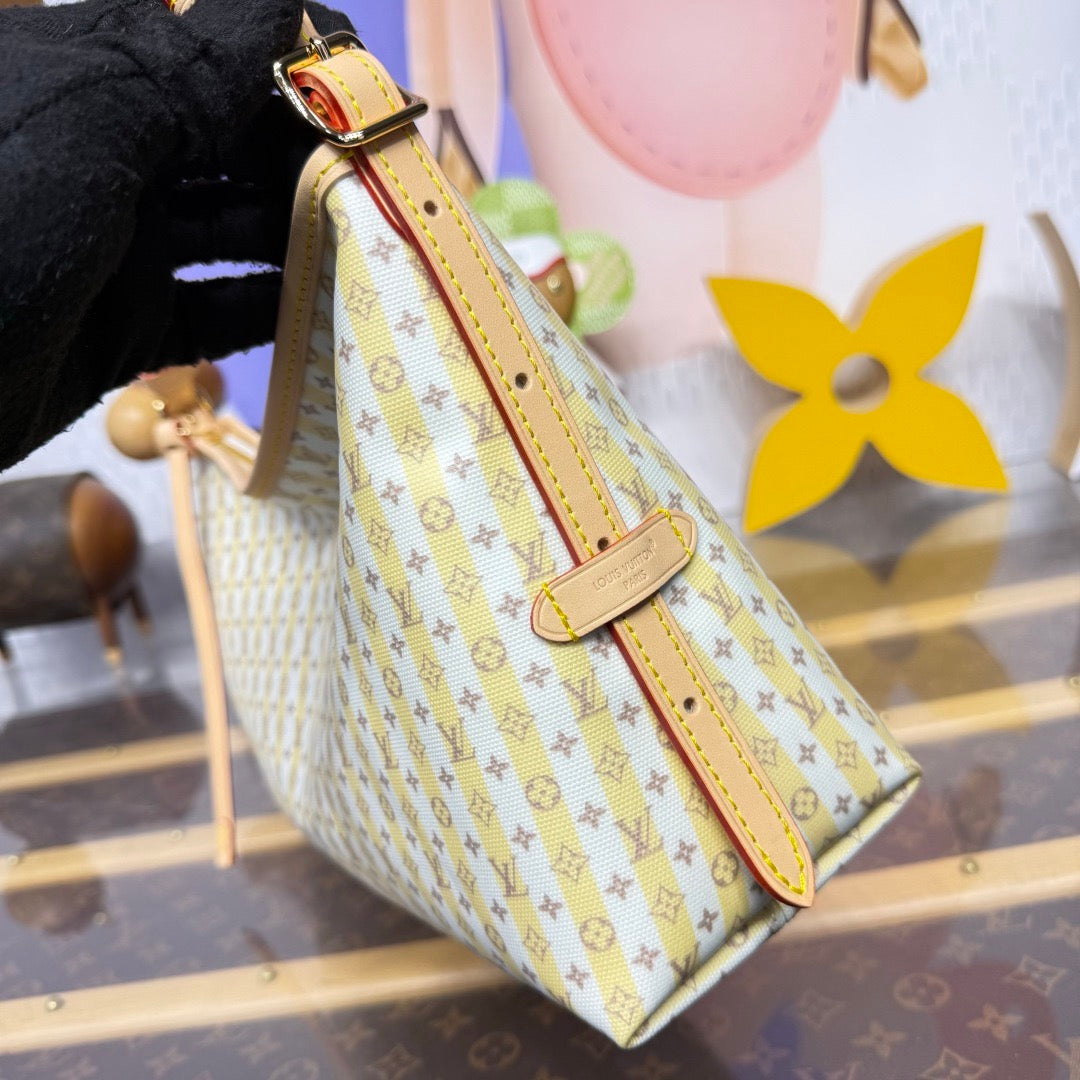 East West Carryall