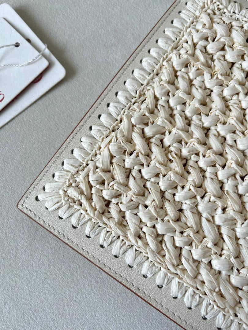 Raffia Clutch