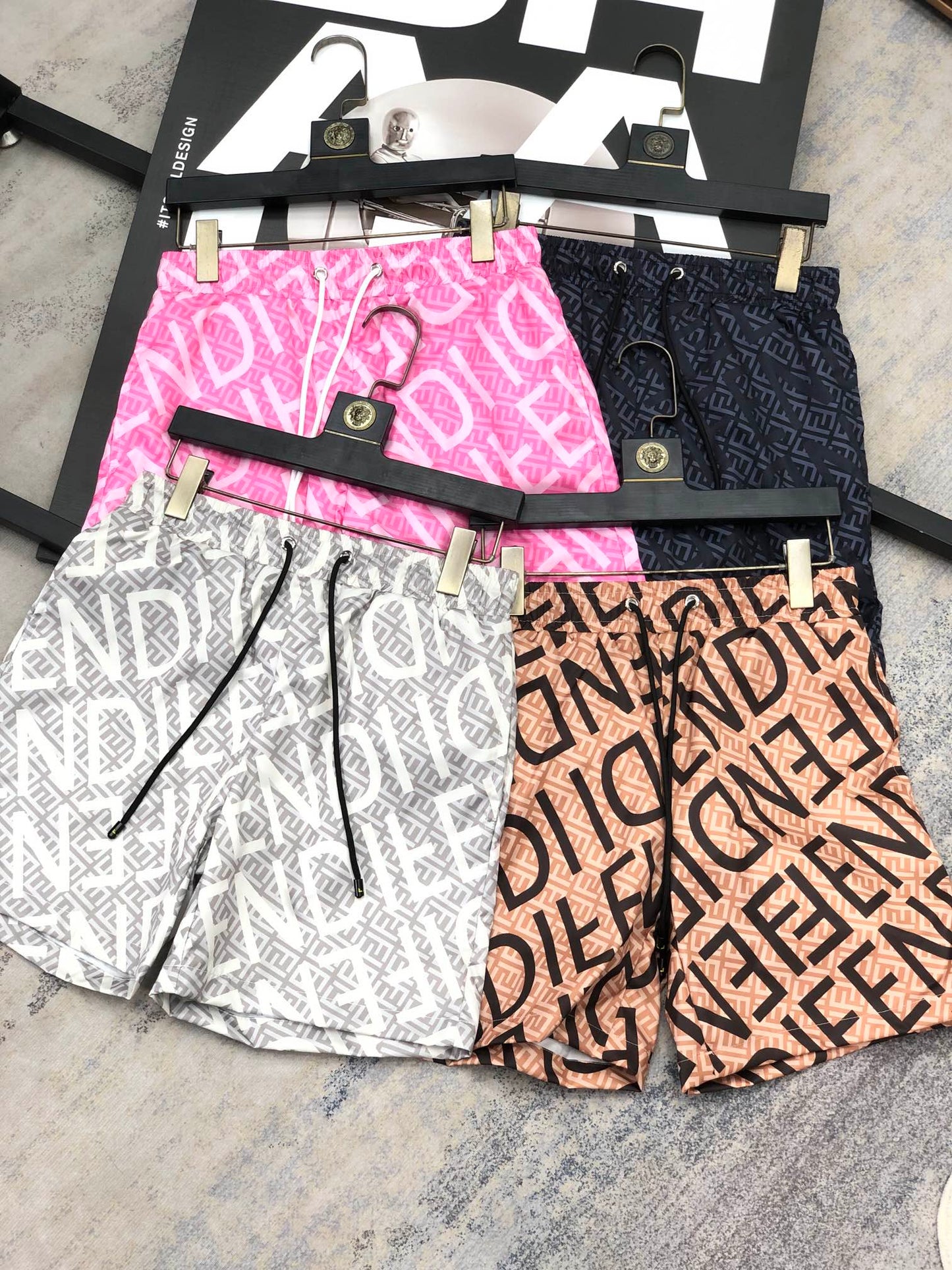 Logo Shorts