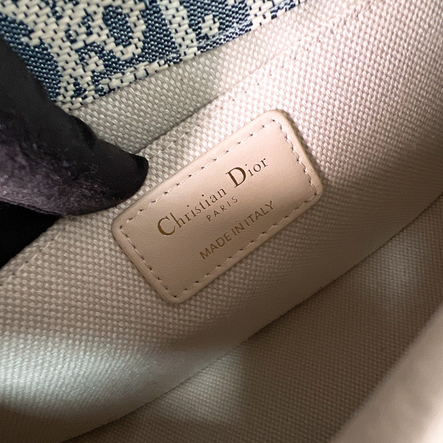 Montaigne Bag