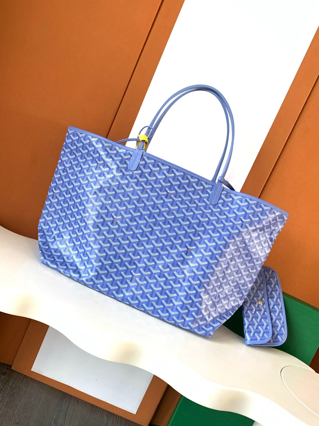 Saint Louis Tote