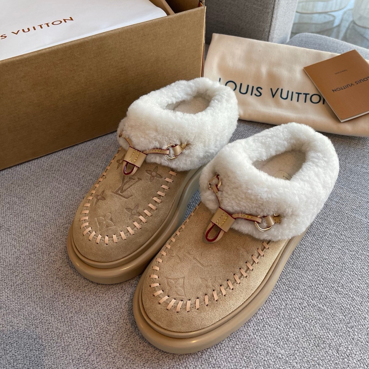 Cortina Mules