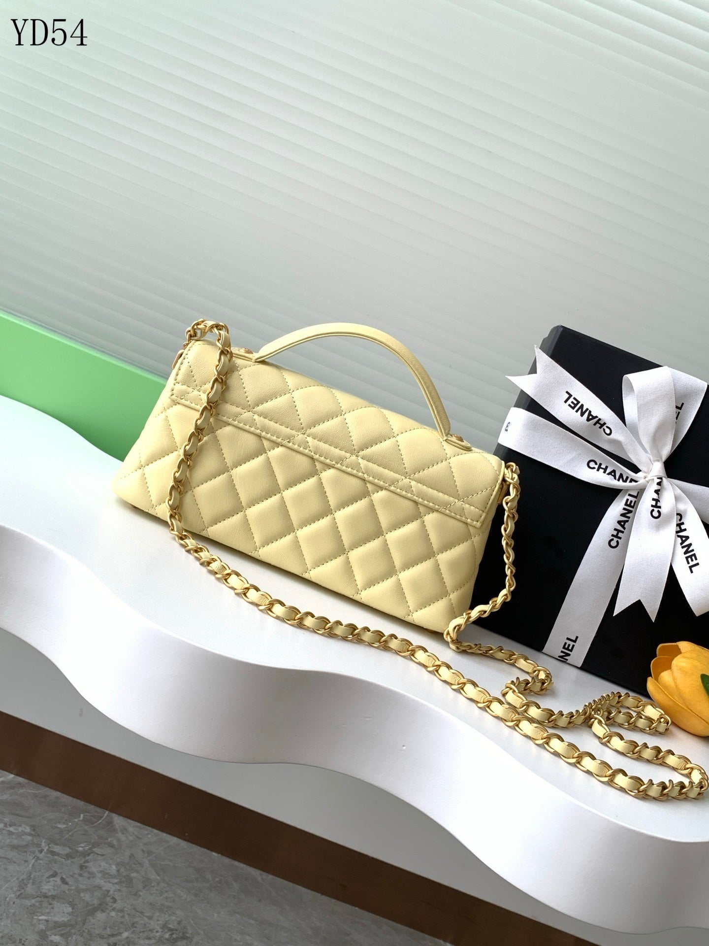 Horizontal Flap Bag