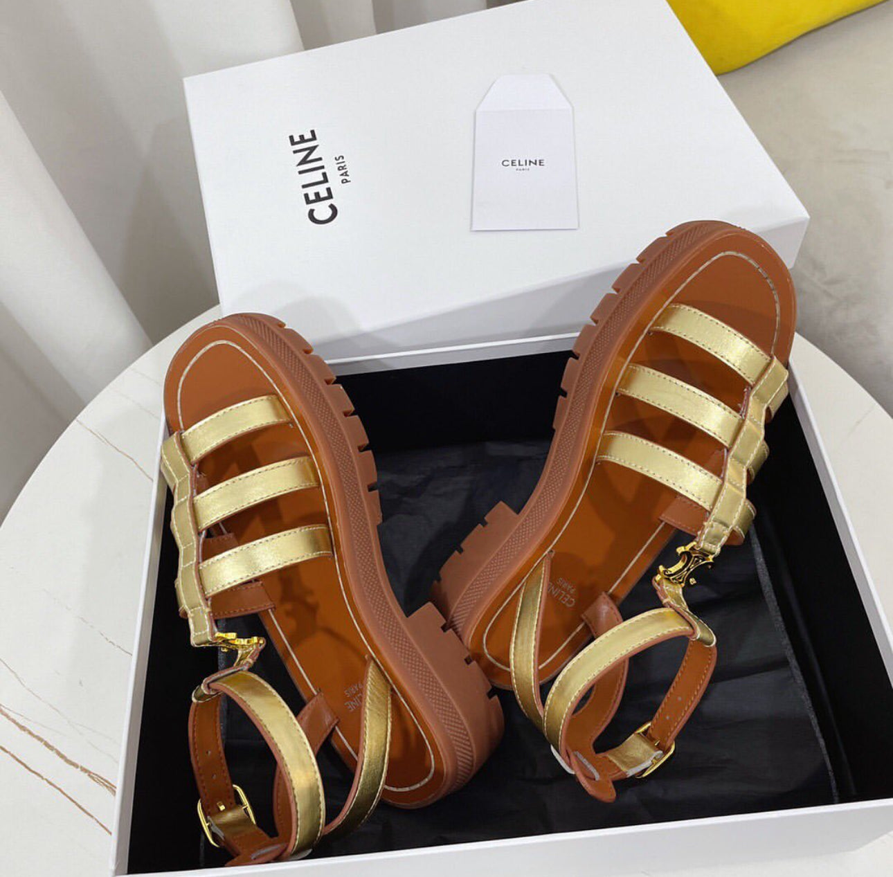 Triomphe Sandals