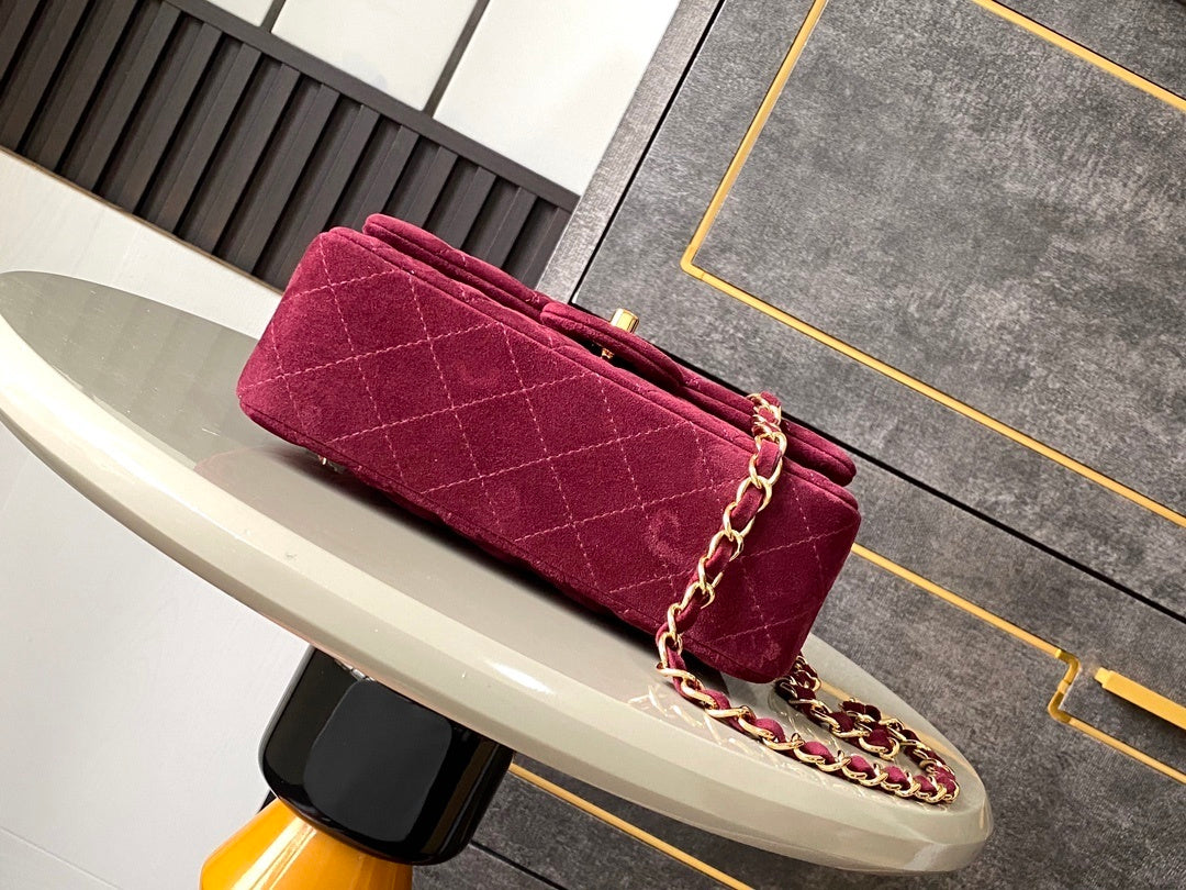 Suede Classic Flap