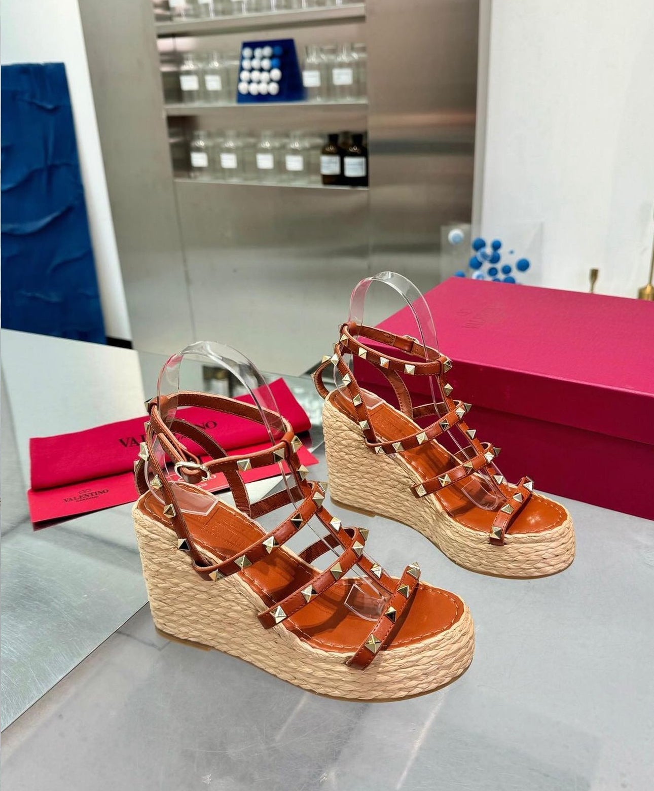 Rockstud Wedges