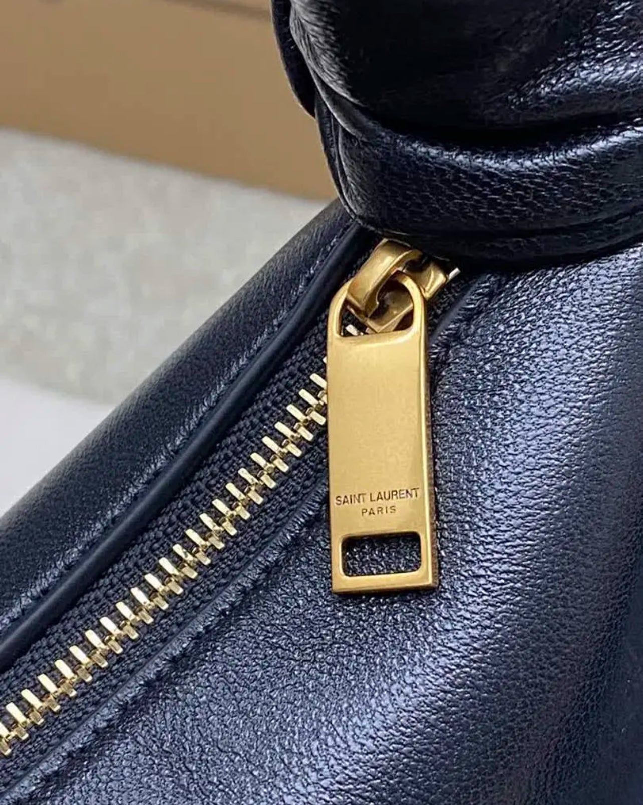 Amalia Mini Hobo