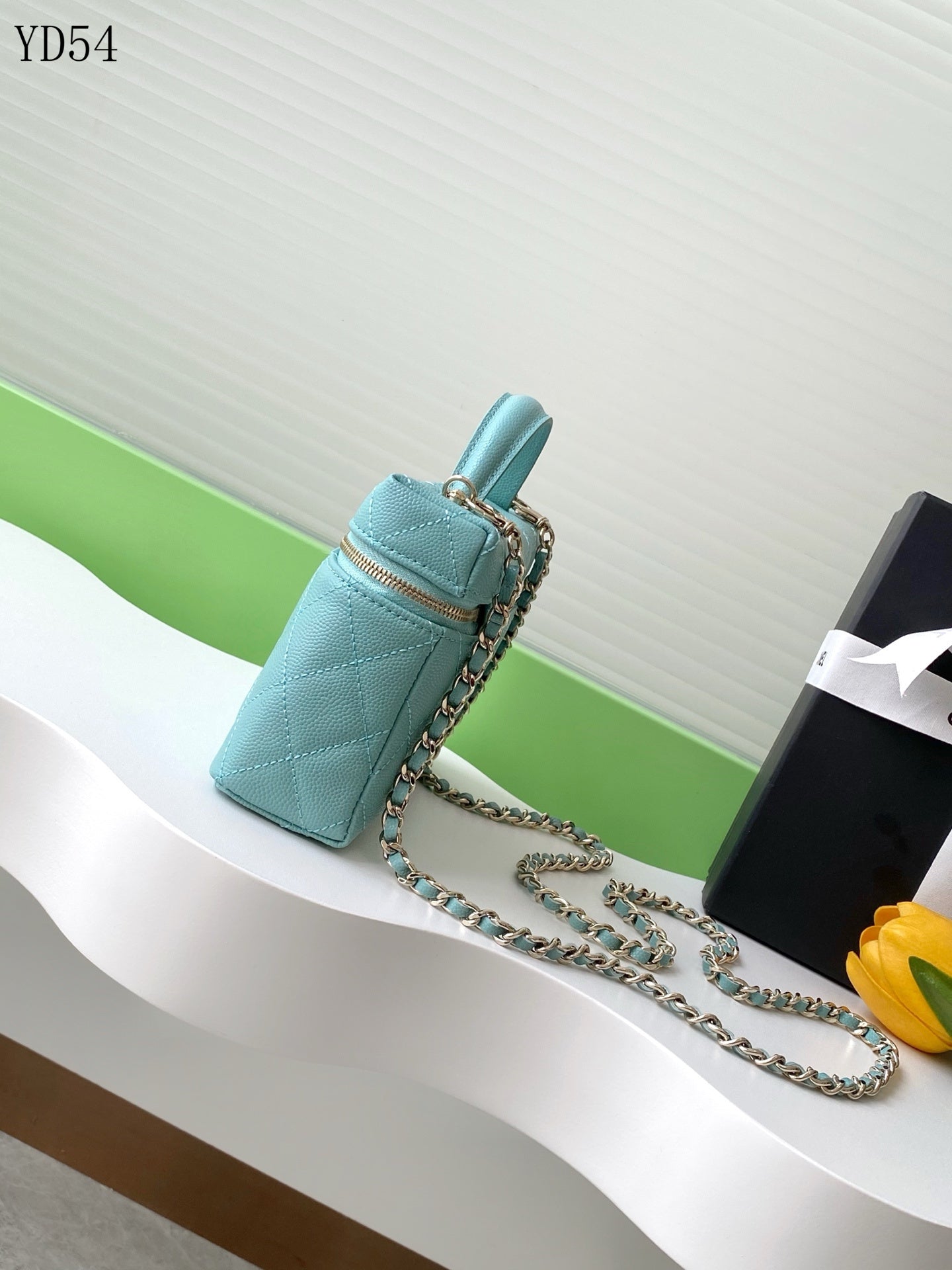Trendy Vanity