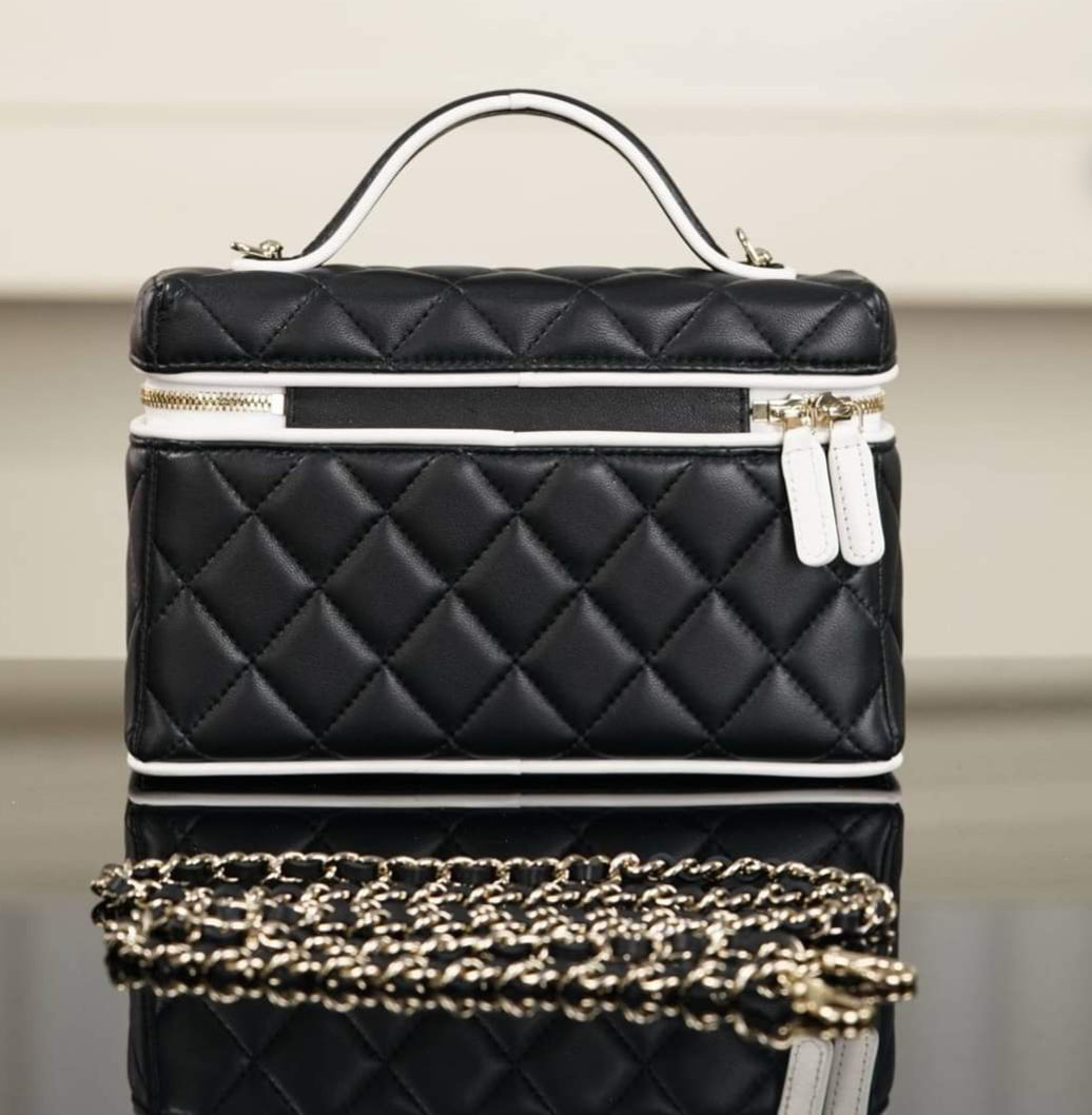 Trendy Vanity