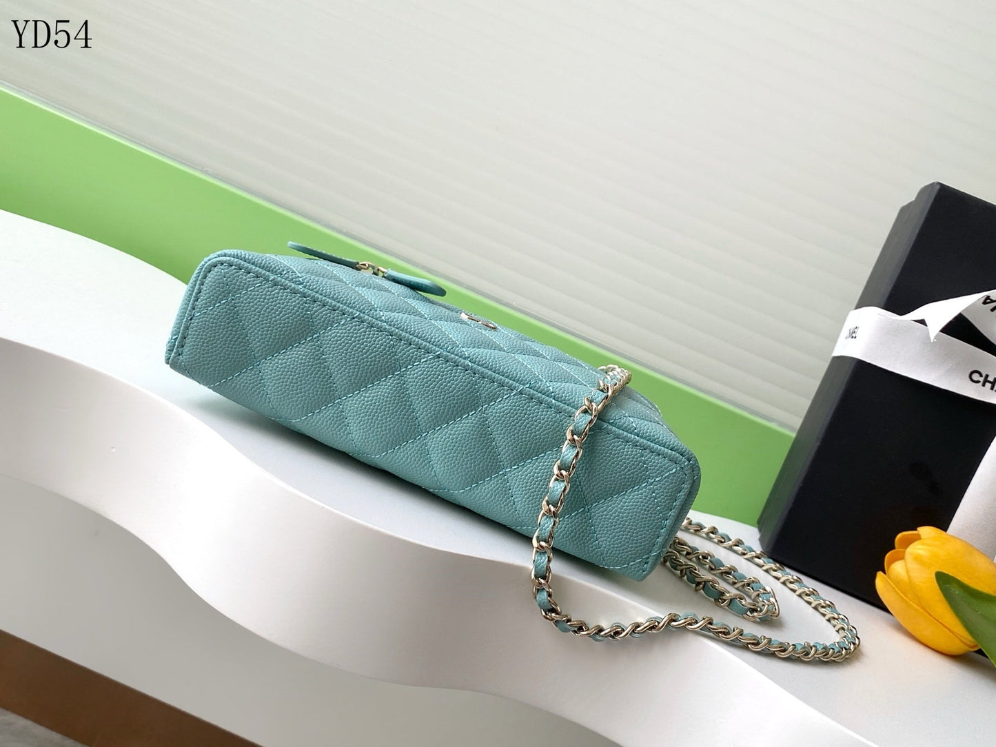 Trendy Vanity