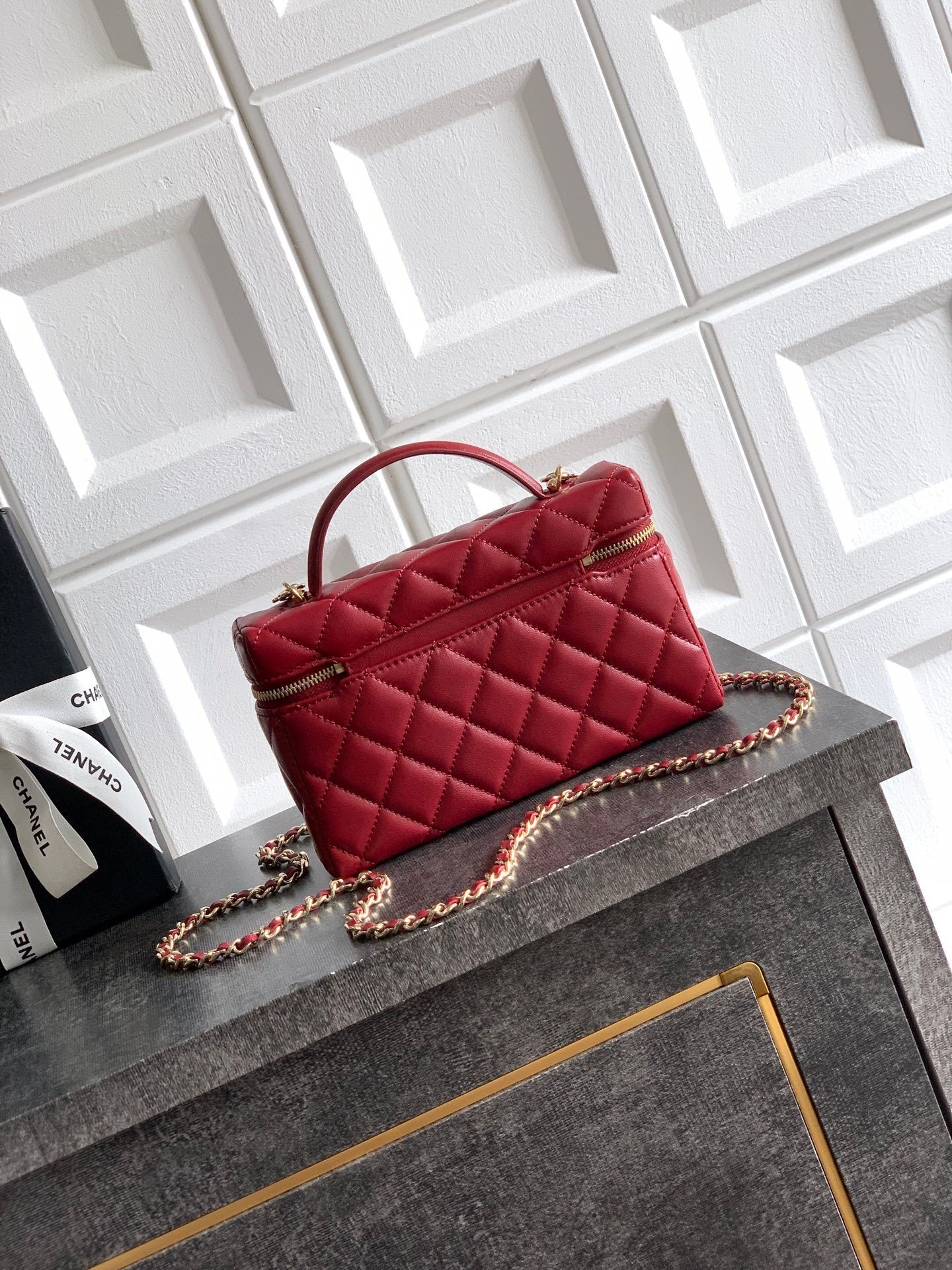 Trendy Vanity