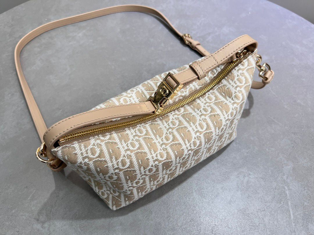 Pouch Bag