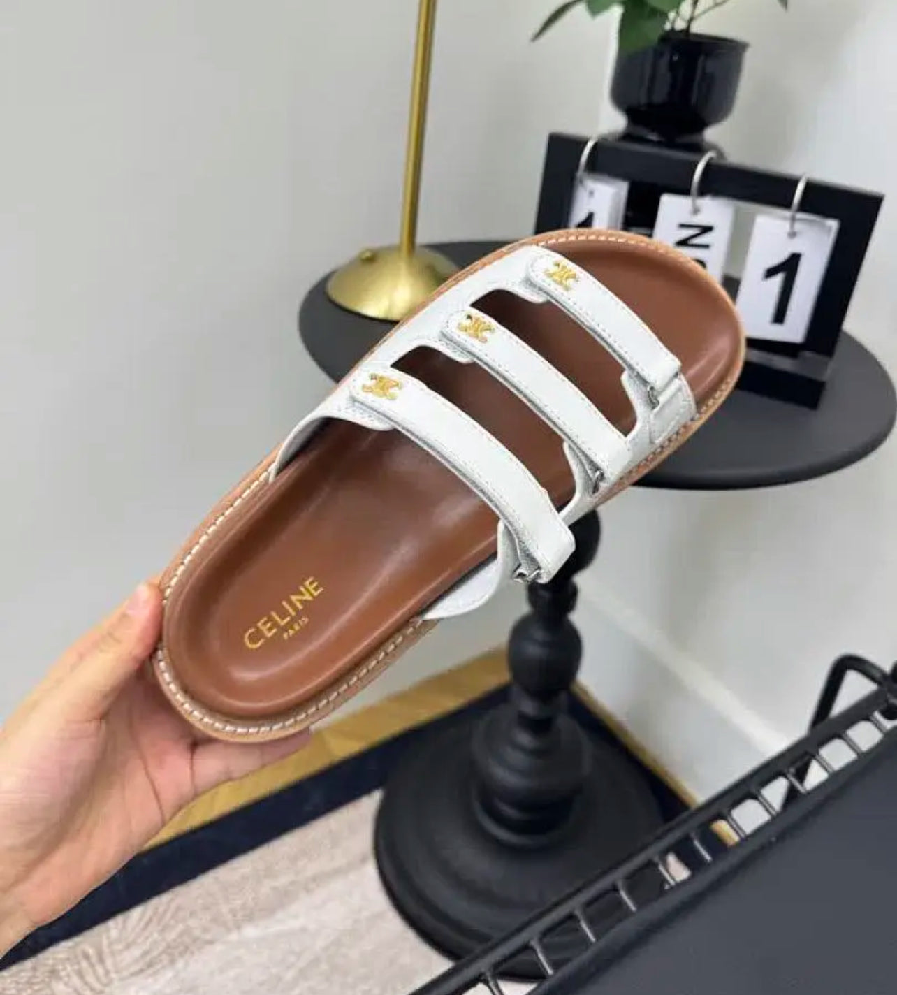Triomphe Sandals